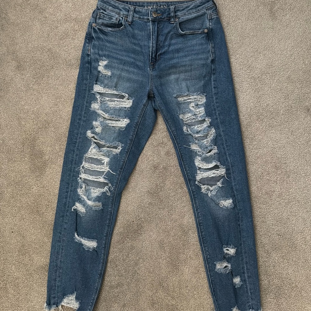 American Eagle Mom Jeans